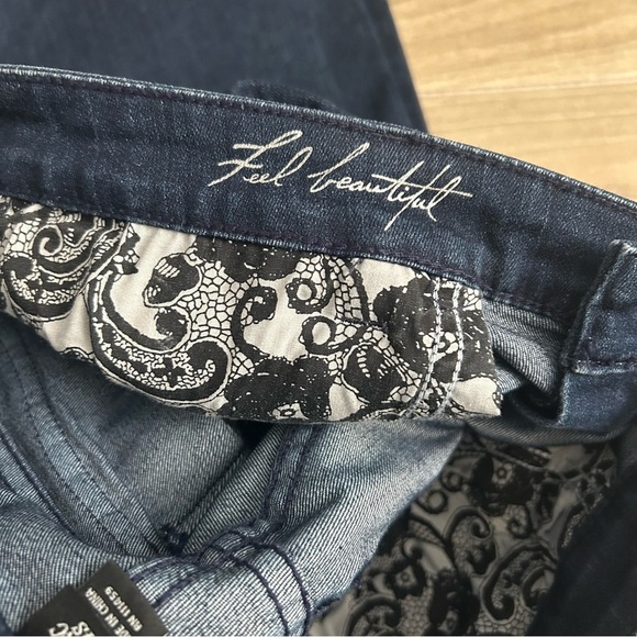 White House Black Market Boot Leg Dark Wash Jeans | Size 14S - Picture 6 of 6